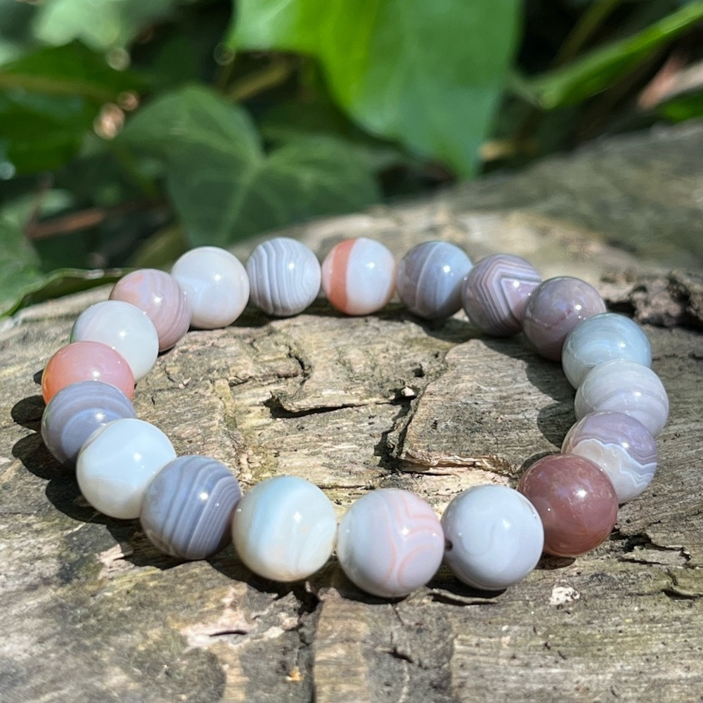 Beautiful 10mm Botswana banded agate bracelet‎